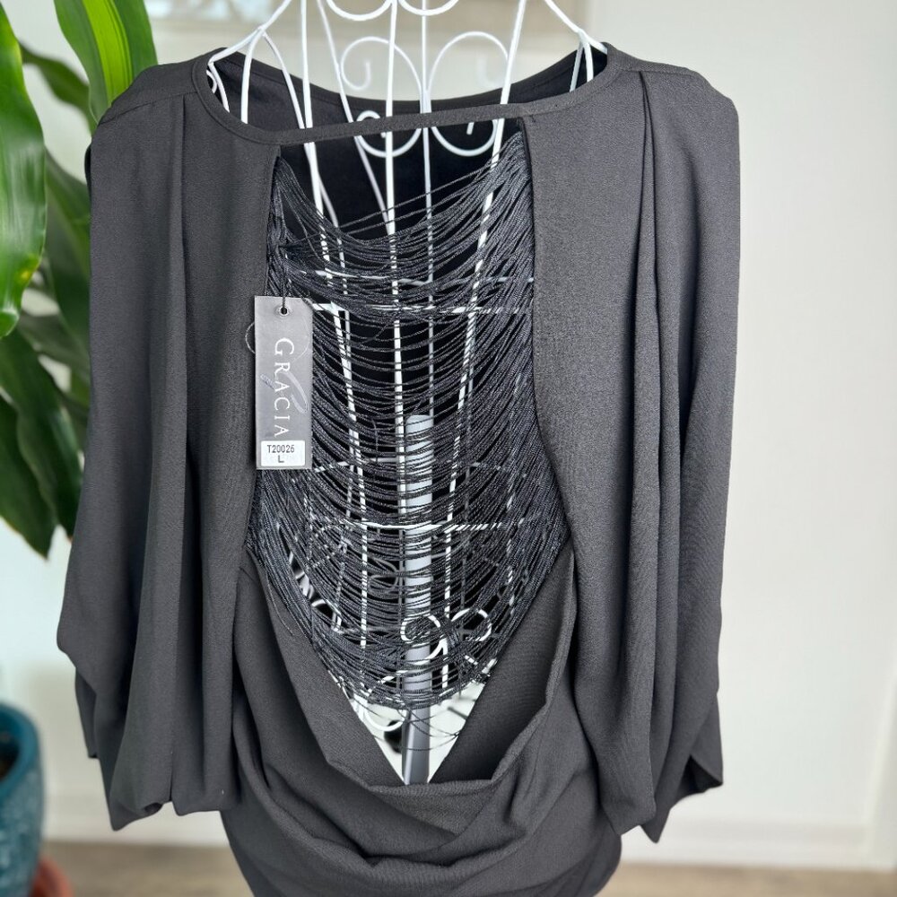 NWT GRACIA BLACK TOP BLOUSE